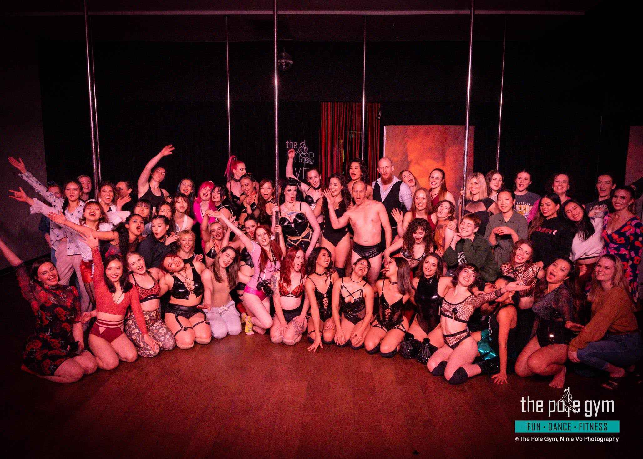 Fun and silly photo from the students who performed at the LUST Performance Night! Everyone had such a fun time pole dancing together!